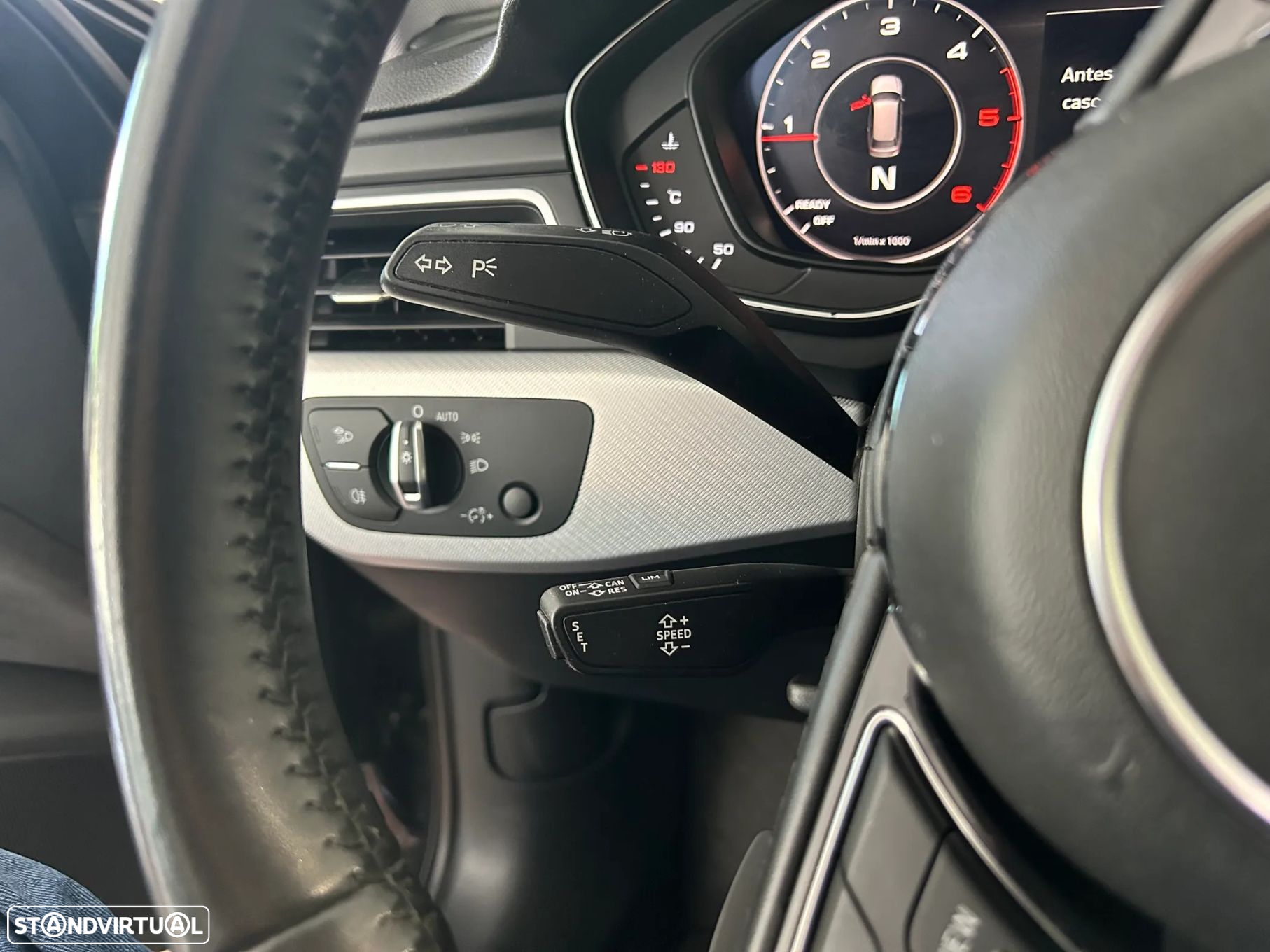 Audi A4 Avant 2.0 TDI Sport S tronic - 25