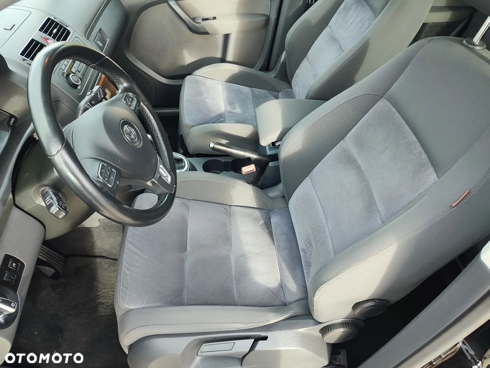 Volkswagen Touran 1.4 TSI DSG Highline - 10