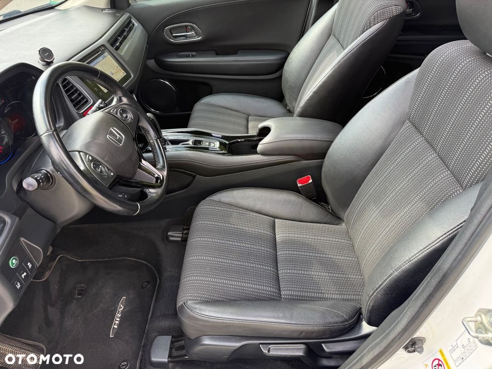 Honda HR-V 1.5 i-VTEC CVT Executive - 30