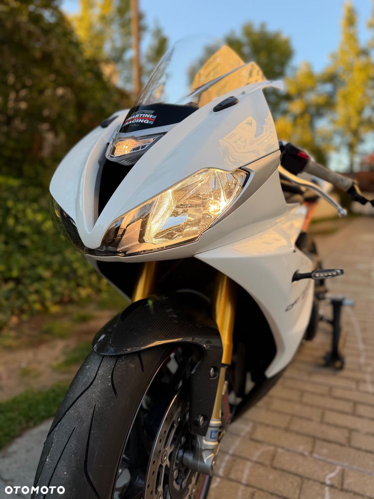 Triumph Daytona - 22
