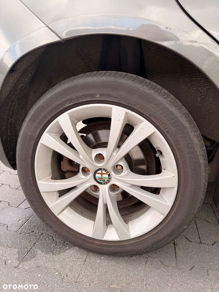 Alfa Romeo Giulietta 1.6 JTDM Distinctive - 21