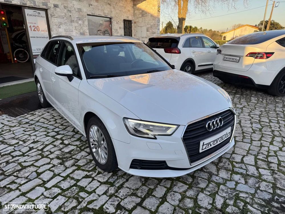 Audi A3 Sportback 1.6 TDI Design - 2