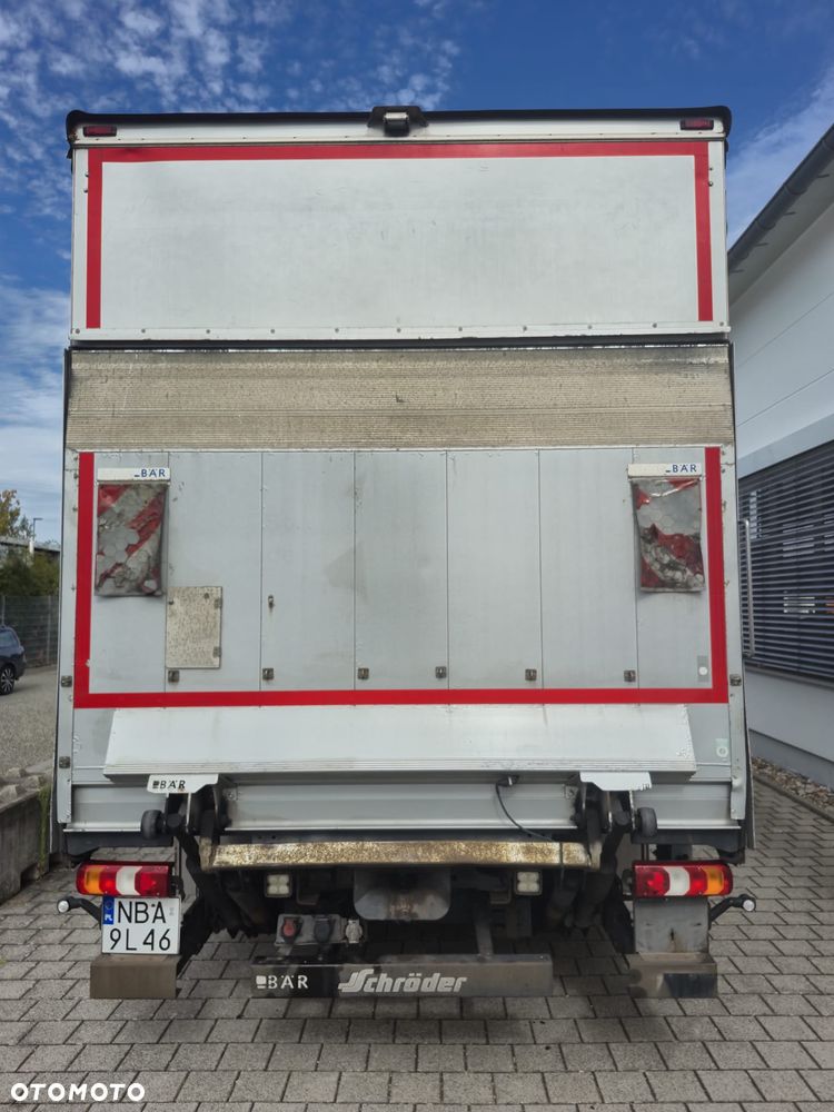 Mercedes-Benz 1836 - 9