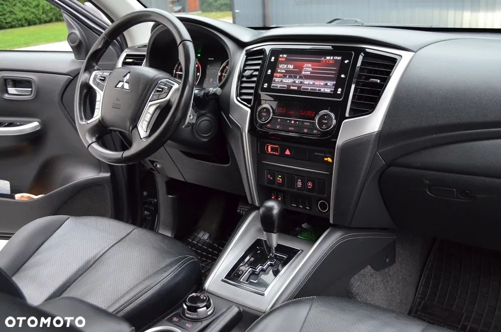 Mitsubishi L200 2.2 d DC Stark Basic - 25