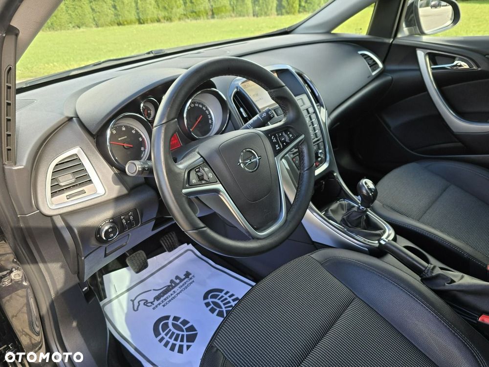 Opel Astra 2013