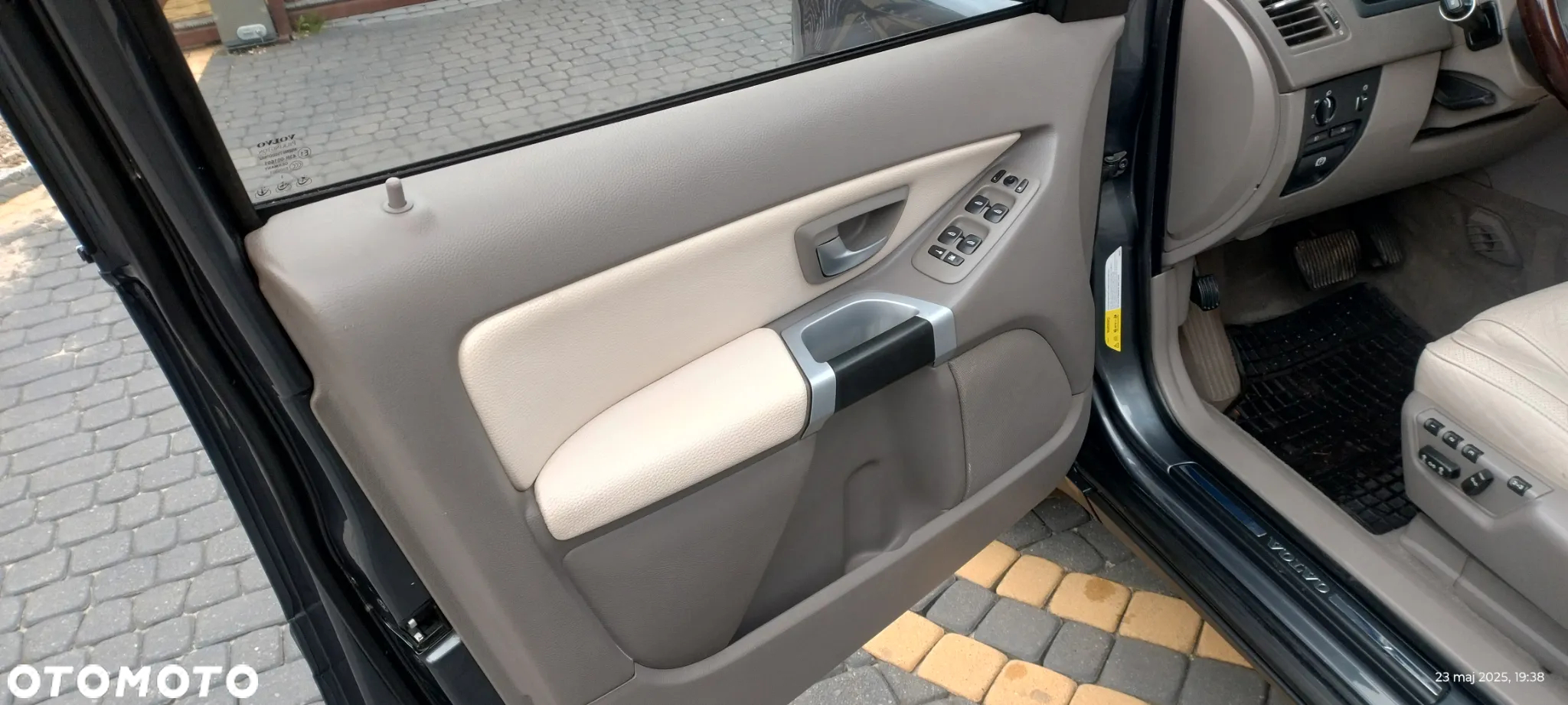 Volvo XC 90 - 19