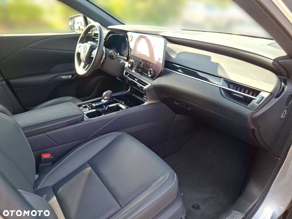 Lexus RX - 17