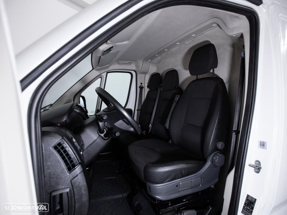 Peugeot Boxer 2.2 BlueHDi 333 L2H1 Premium 3L c/IVA - 10