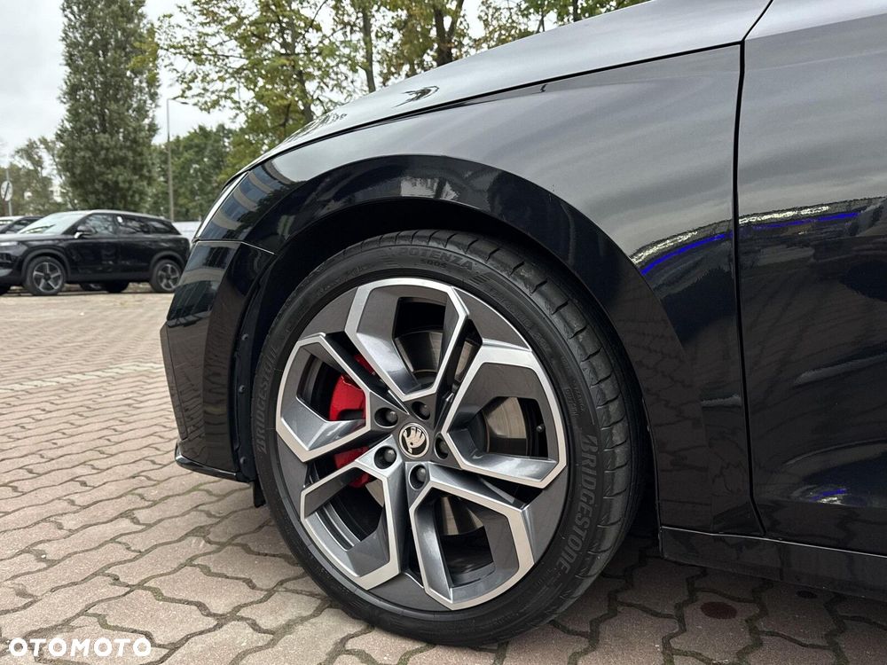 Skoda Octavia 2.0 TSI RS DSG - 9