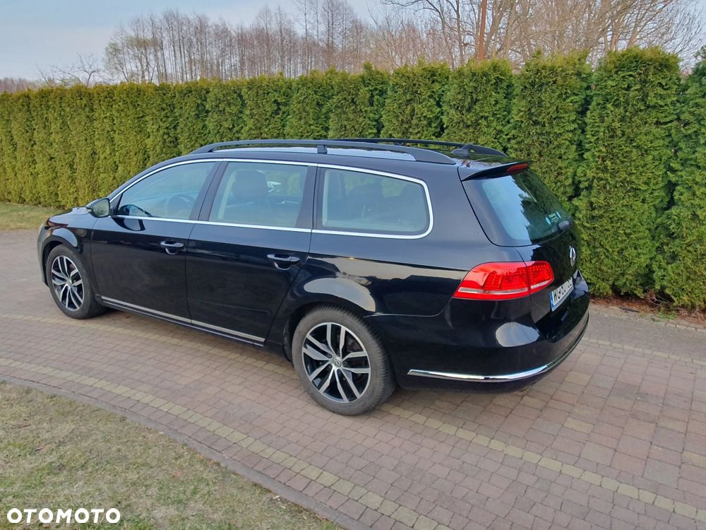 Volkswagen Passat 2.0 TDI Comfortline - 5