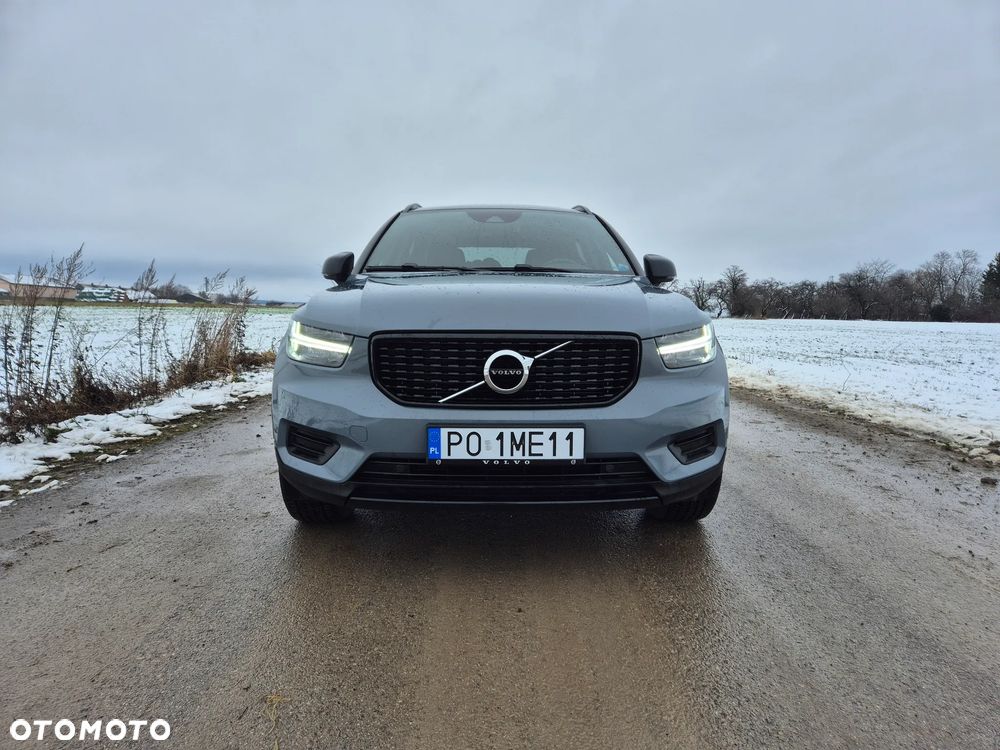 Volvo XC 40 T3 R-Design - 3