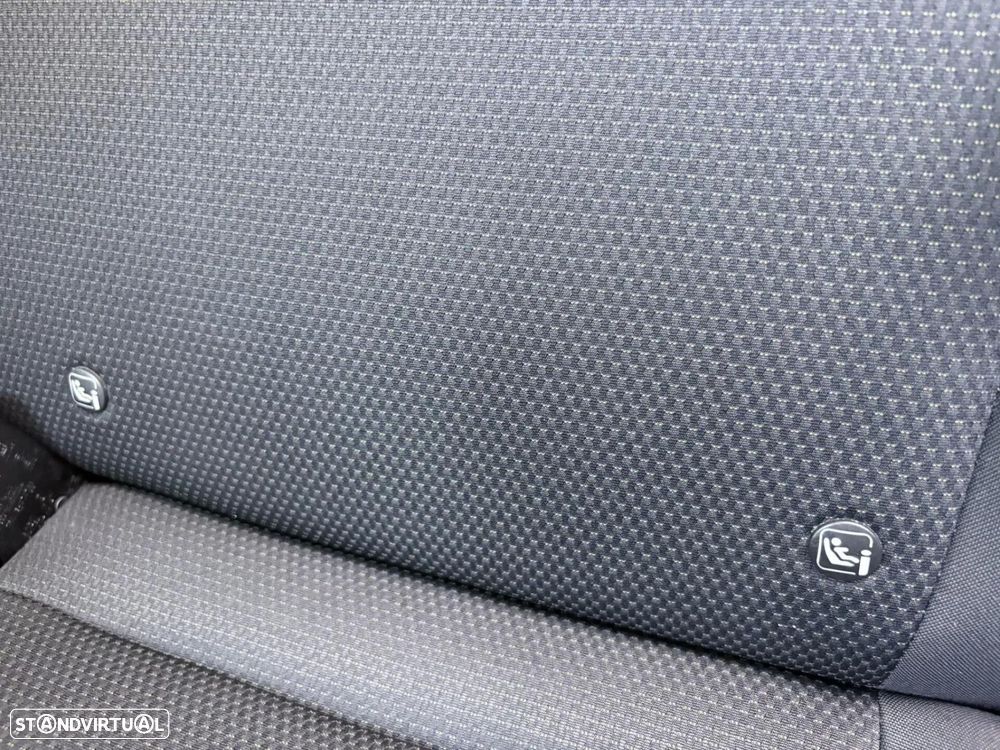 Ford Focus 1.0 EcoBoost S&S COOL&CONNECT DESIGN - 54