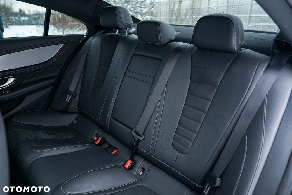 Mercedes-Benz CLS - 26