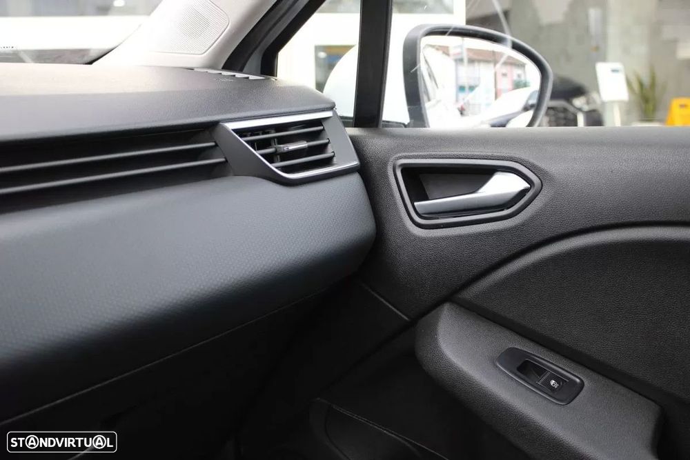 Renault Clio 1.0 TCe Evolution Bi-Fuel - 16