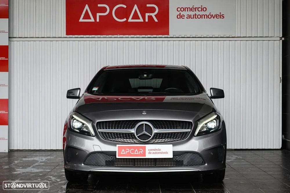 Mercedes-Benz A 180 d Fleet Pack Urban - 8