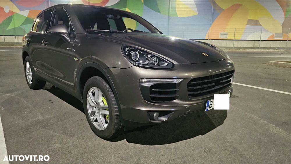 Porsche Cayenne S E-Hybrid Platinum Edition - 3