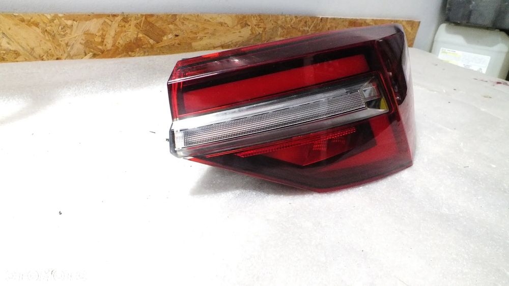 Lampa tylna prawa Skoda Karoq Lift 57A945208C - 5