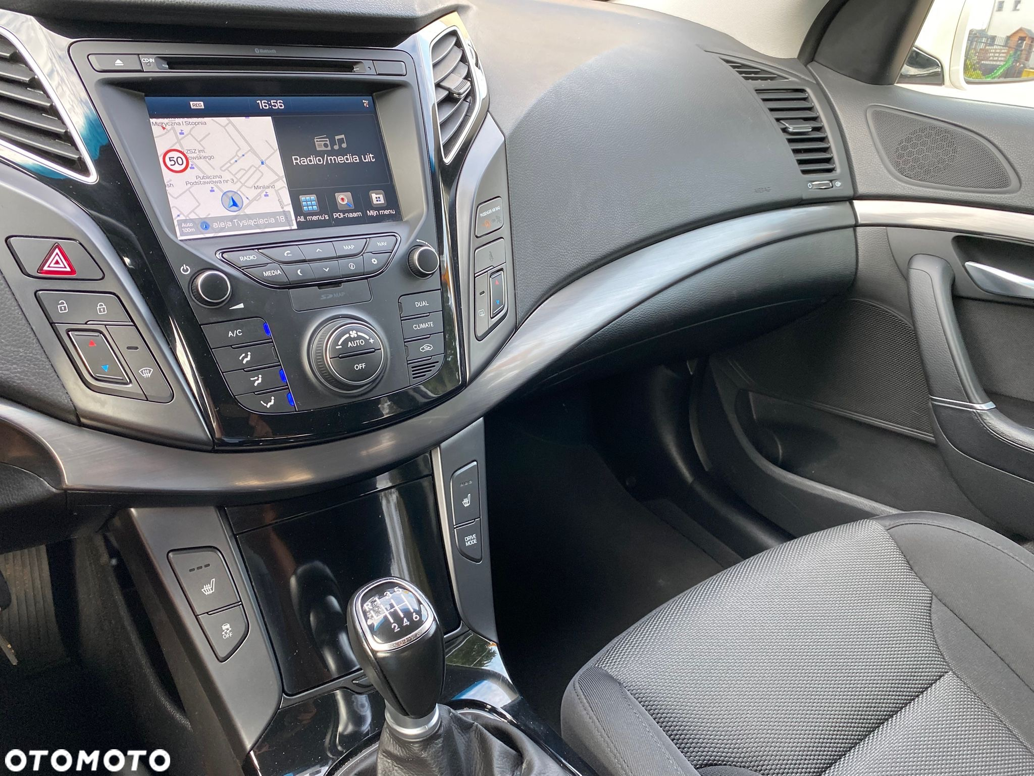 Hyundai i40 Kombi 1.7 CRDi Premium - 12