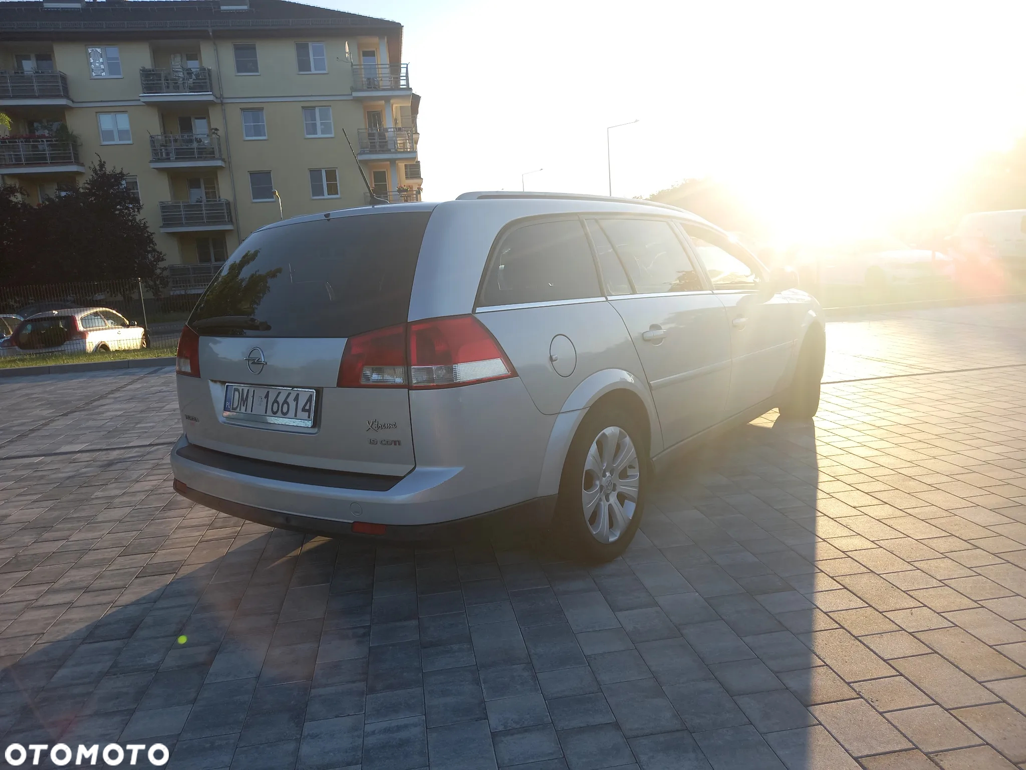 Opel Vectra 1.9 CDTI Cosmo - 5