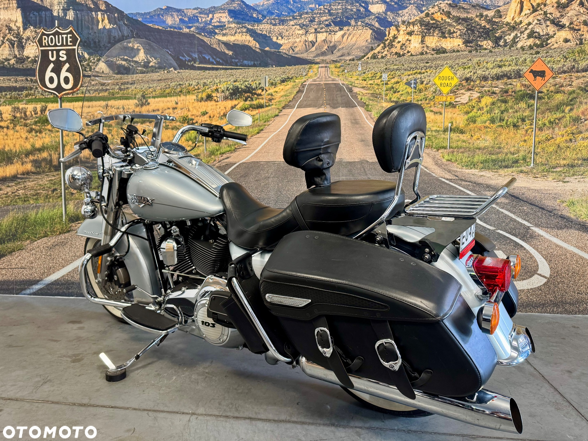 Harley-Davidson Touring Road King - 9