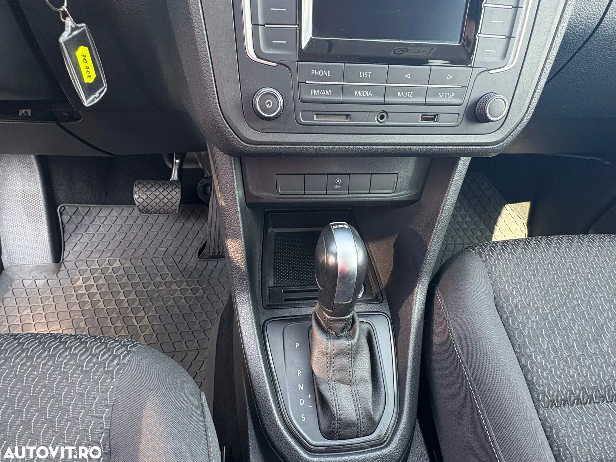 Volkswagen Caddy 2.0 TDI DSG - 8