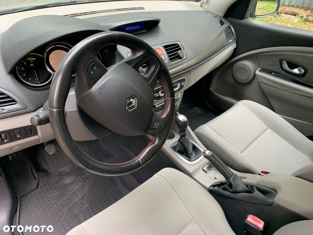Renault Megane - 12