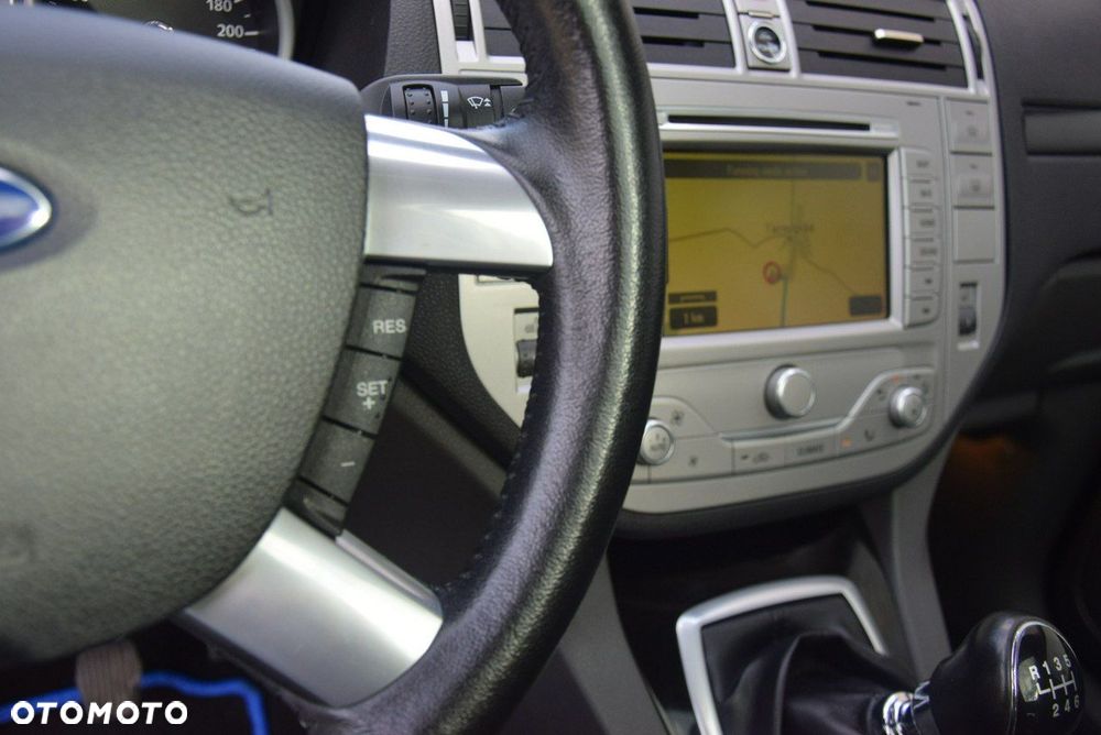 Ford Kuga 2.0 TDCi 4WD Titanium Plus - 32