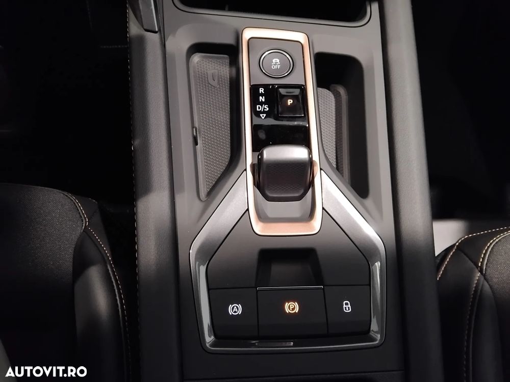 Cupra Leon 1.5 eTSI DSG MHEV - 11