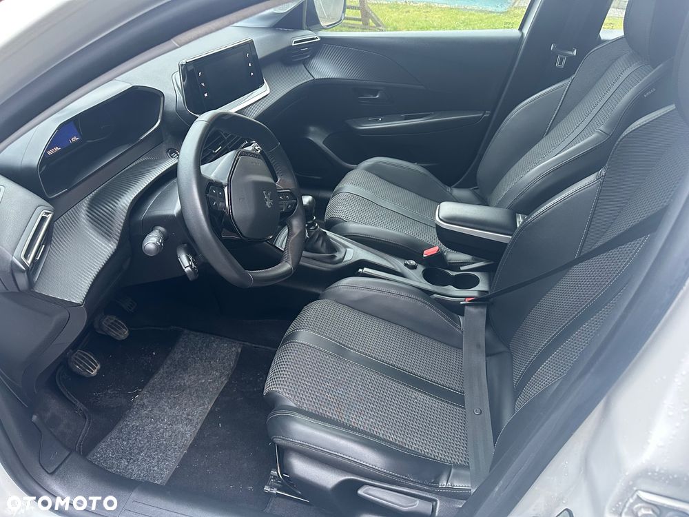 Peugeot 208 BlueHDi 100 Active Pack - 11