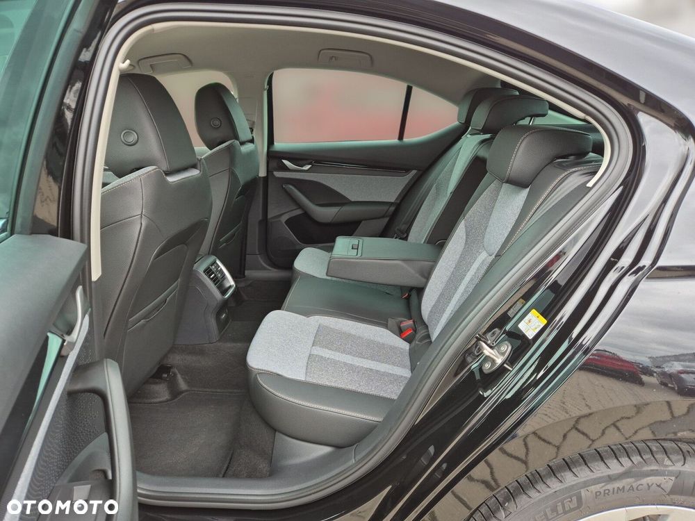 Skoda Octavia 1.5 TSI mHEV Drive Selection DSG - 20