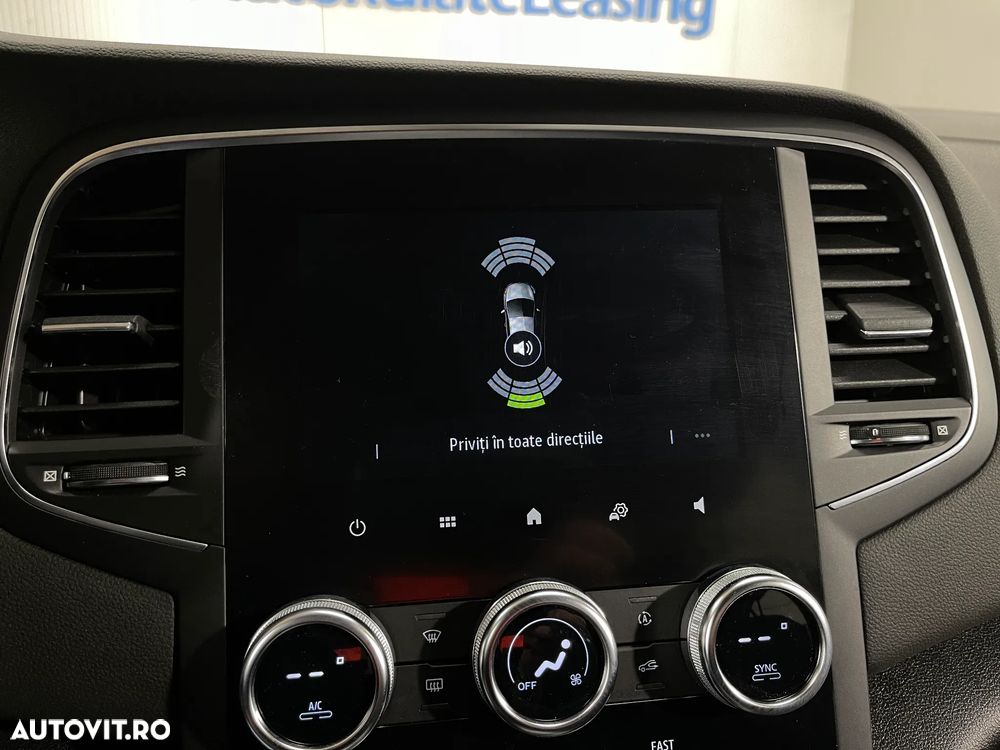 Renault Megane TCe EDC Zen - 15