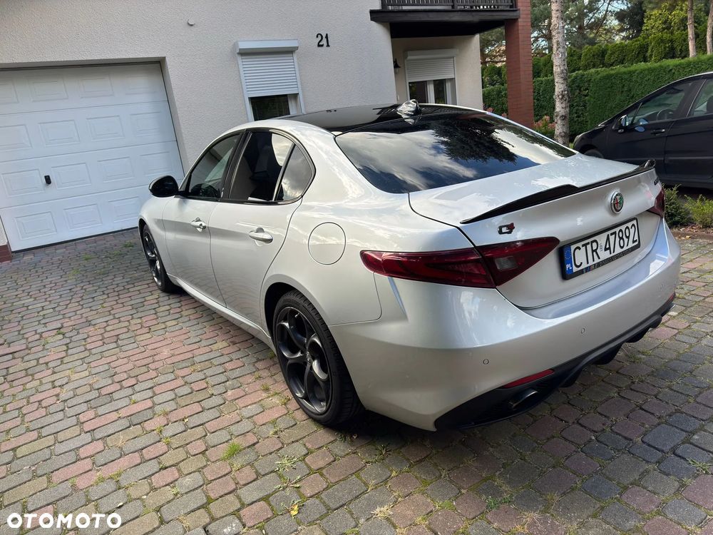 Alfa Romeo Giulia 2.0 Turbo Tributo Italiano Q4 - 5
