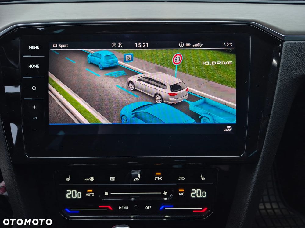 Volkswagen Passat 2.0 TDI Elegance DSG - 14