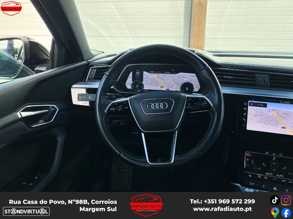 Audi e-tron 55 quattro S line - 13