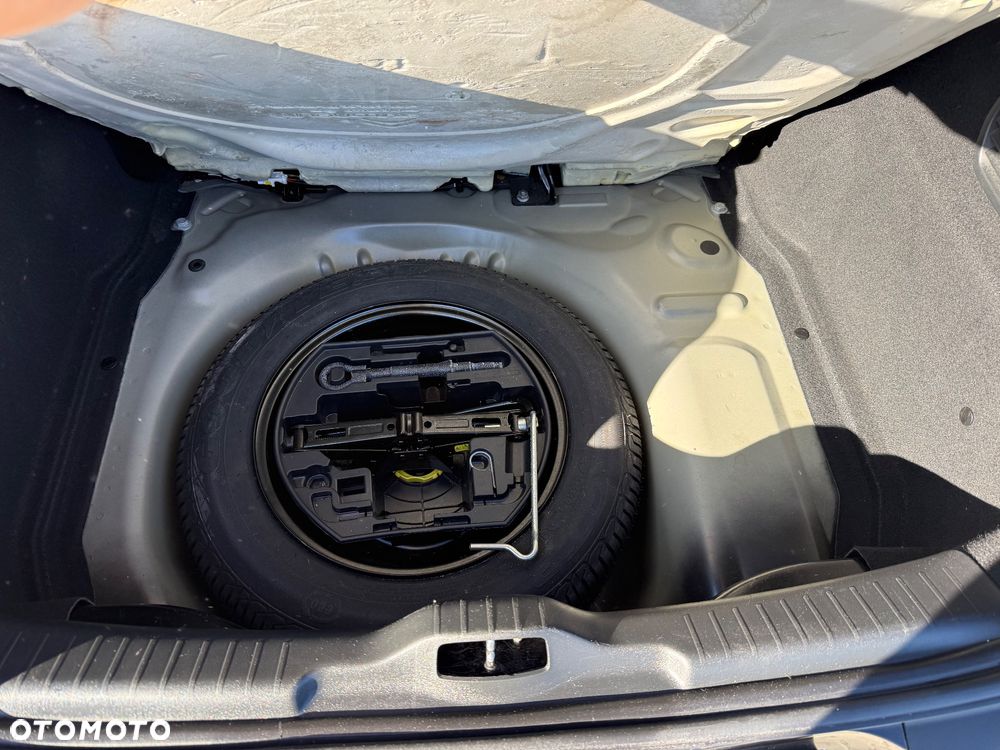 Citroën C4 Cactus 1.2 PureTech GPF Shine S&S - 9