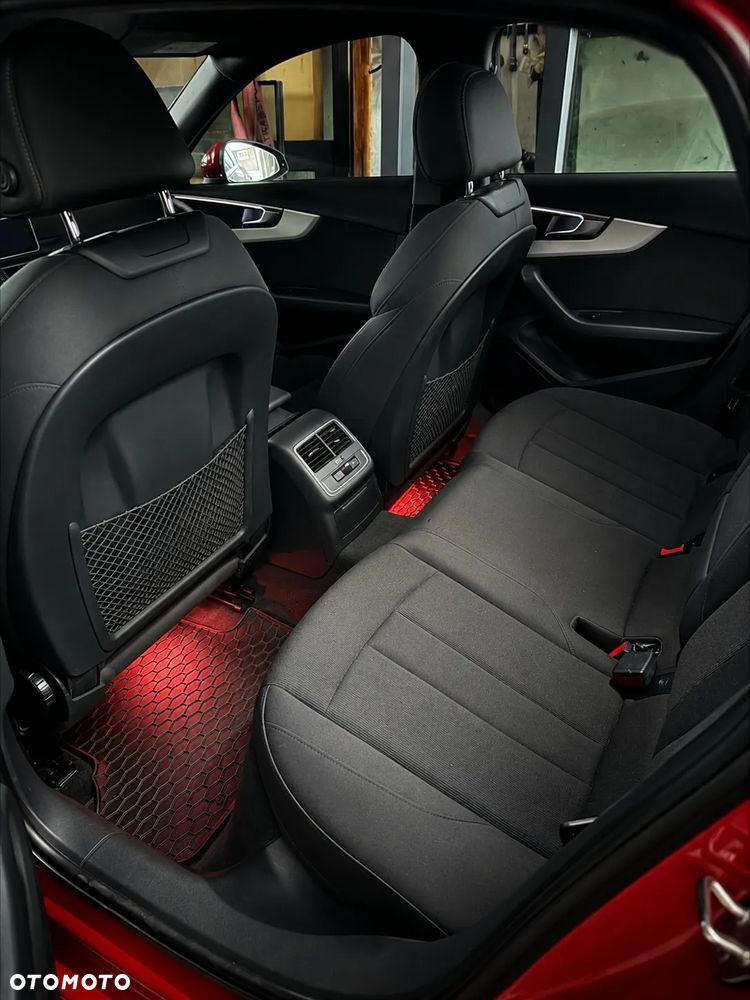 Audi A4 Limousine 2.0 TDI Sport S tronic - 12