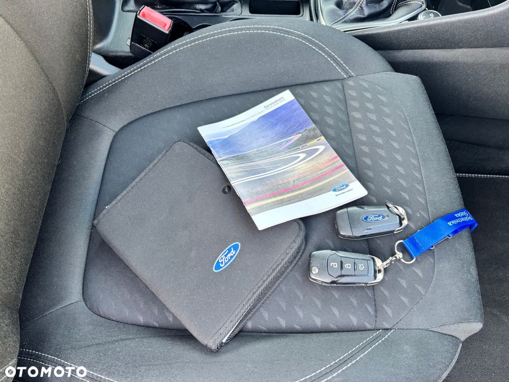 Ford Fiesta 1.0 EcoBoost Titanium - 11