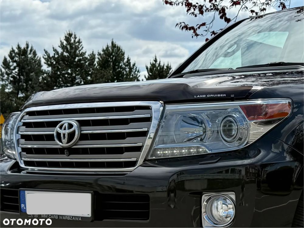 Toyota Land Cruiser LC 4.5 D-4D V8 Limited - 11