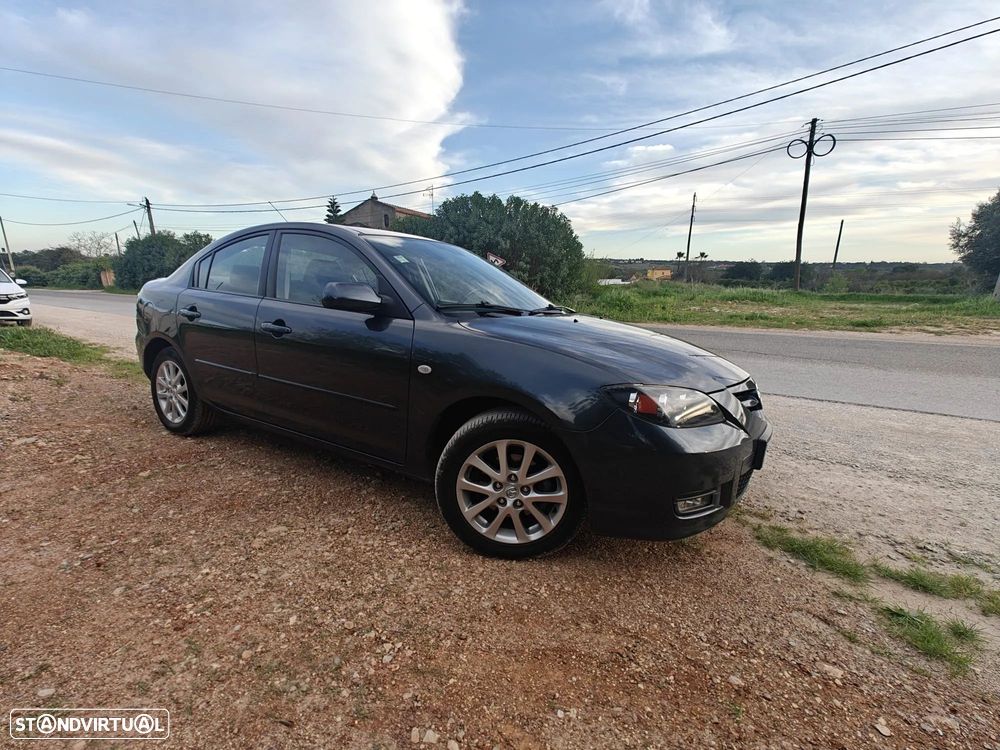 Mazda 3 Hatchback - 14