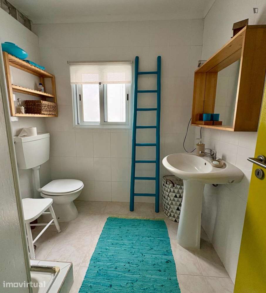 Quarto - localizado em Ponta delgada - Grande imagem: 2/10
