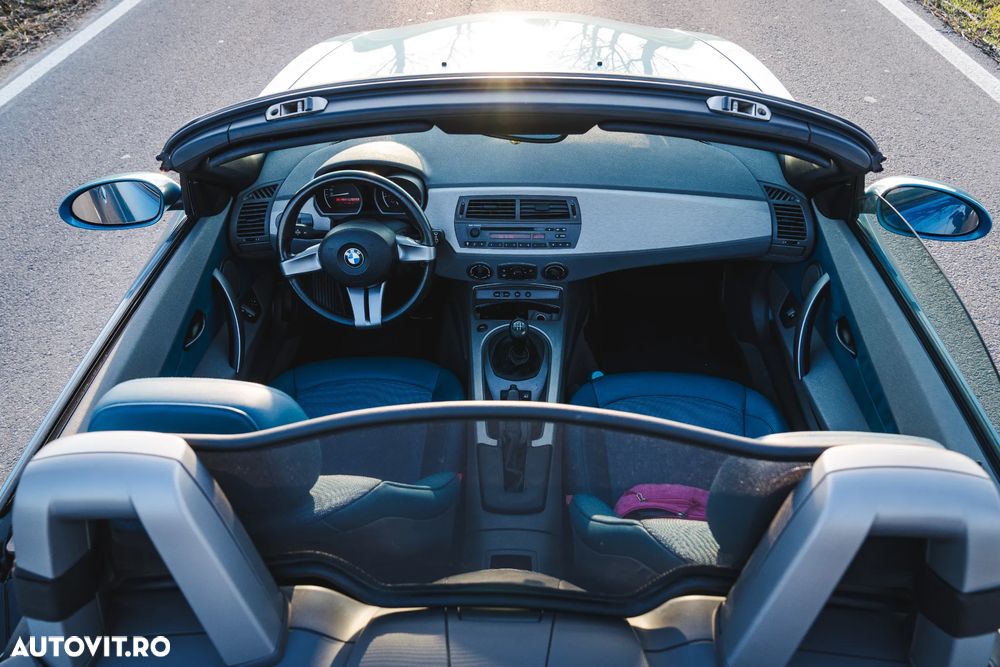 BMW Z4 2.5i - 15