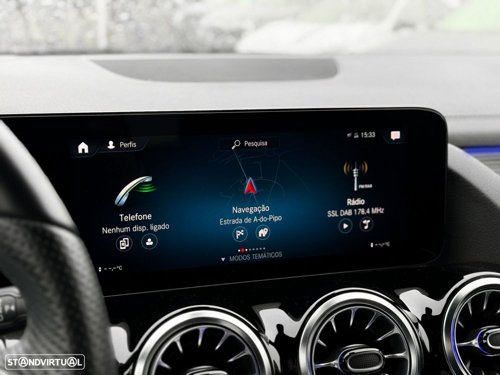 Mercedes-Benz EQA 250 AMG Line - 17