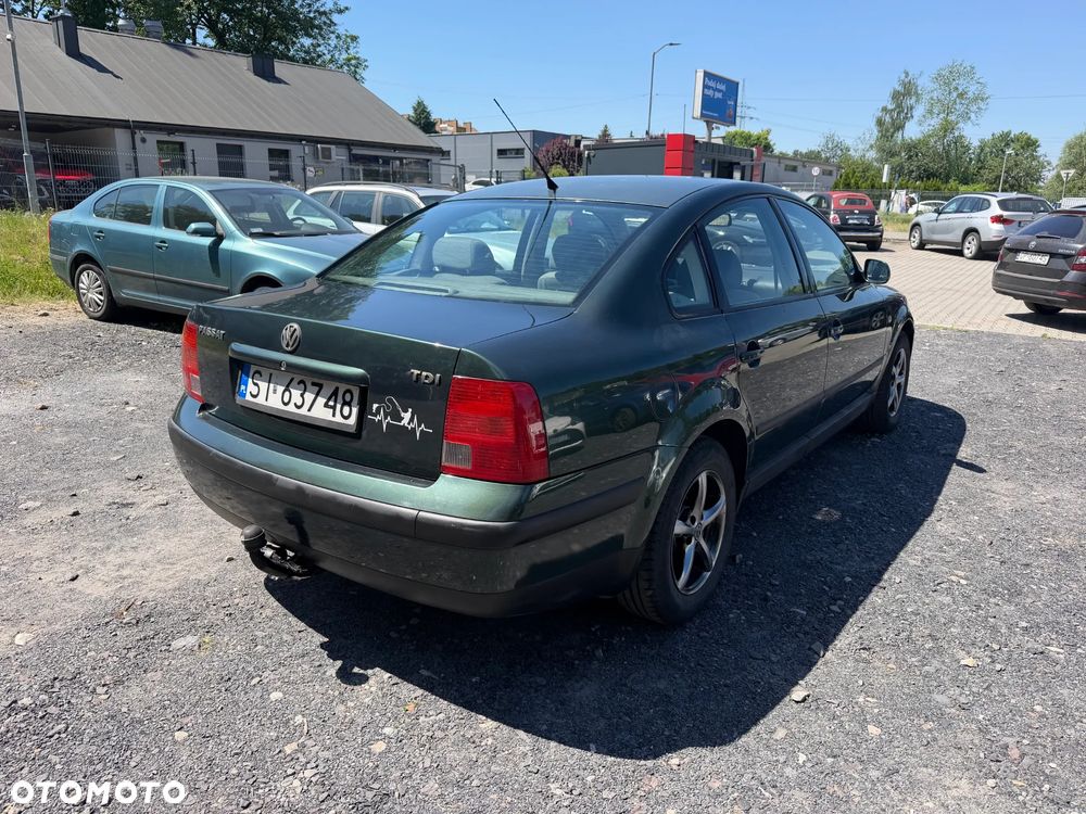 Volkswagen Passat - 6