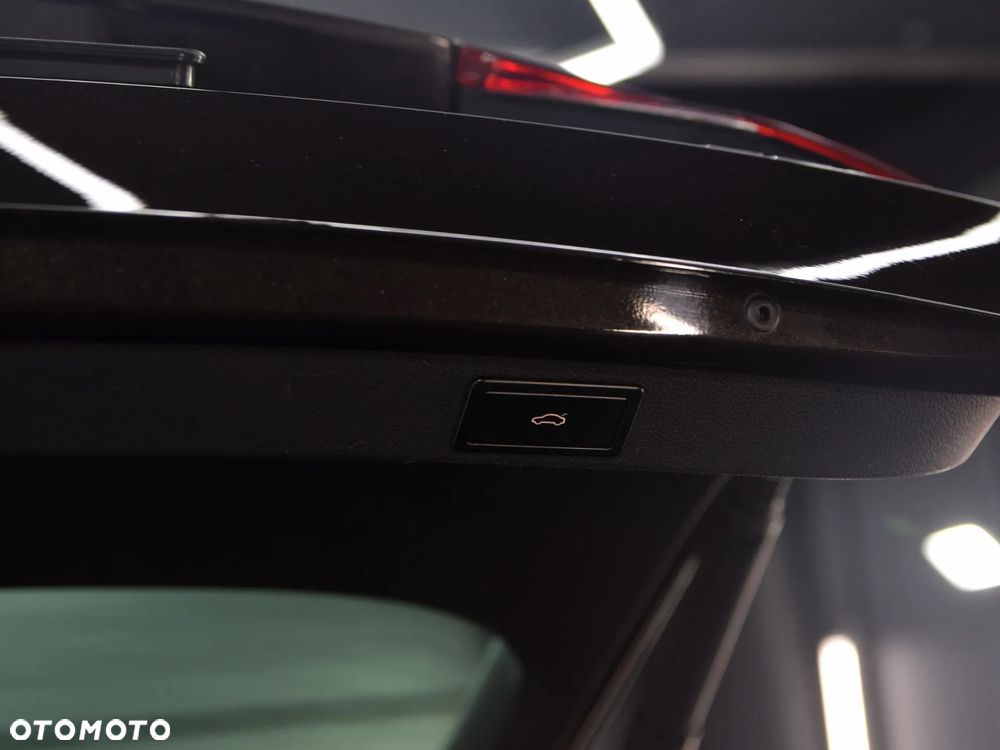 Skoda Superb 1.8 TSI L&K - 12