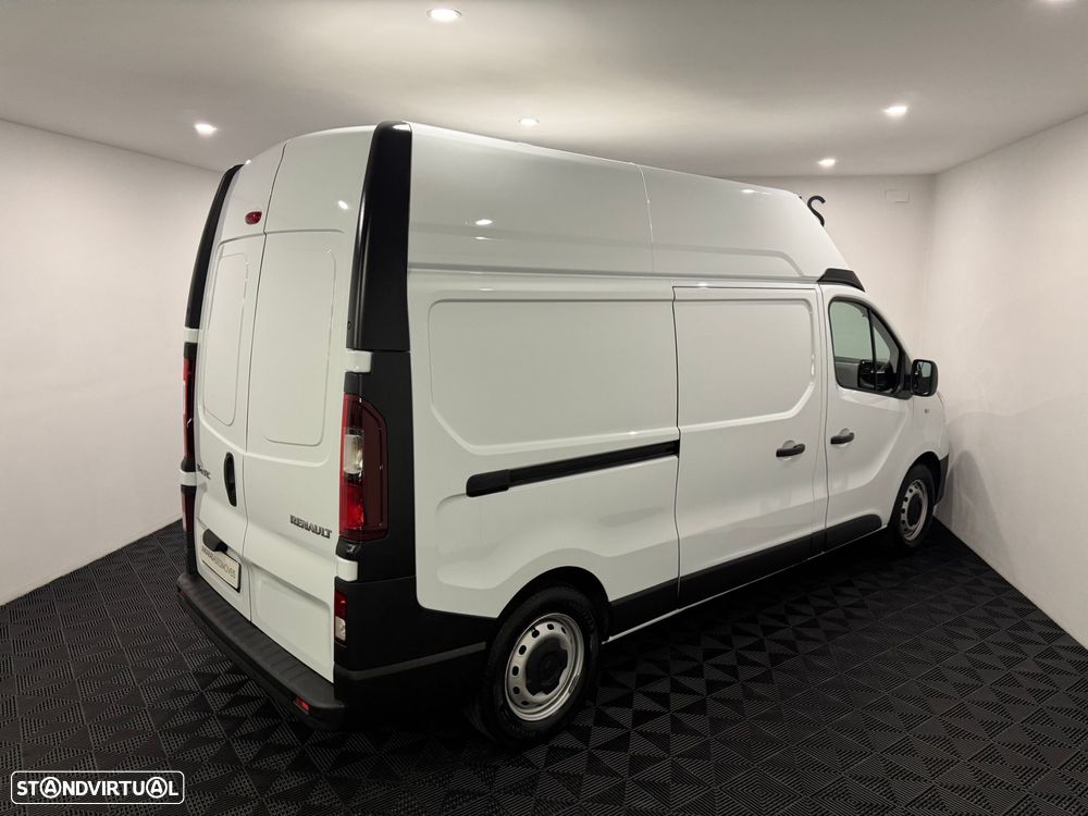 Renault Trafic 2.0 dCi L2H2 1.2T - 23