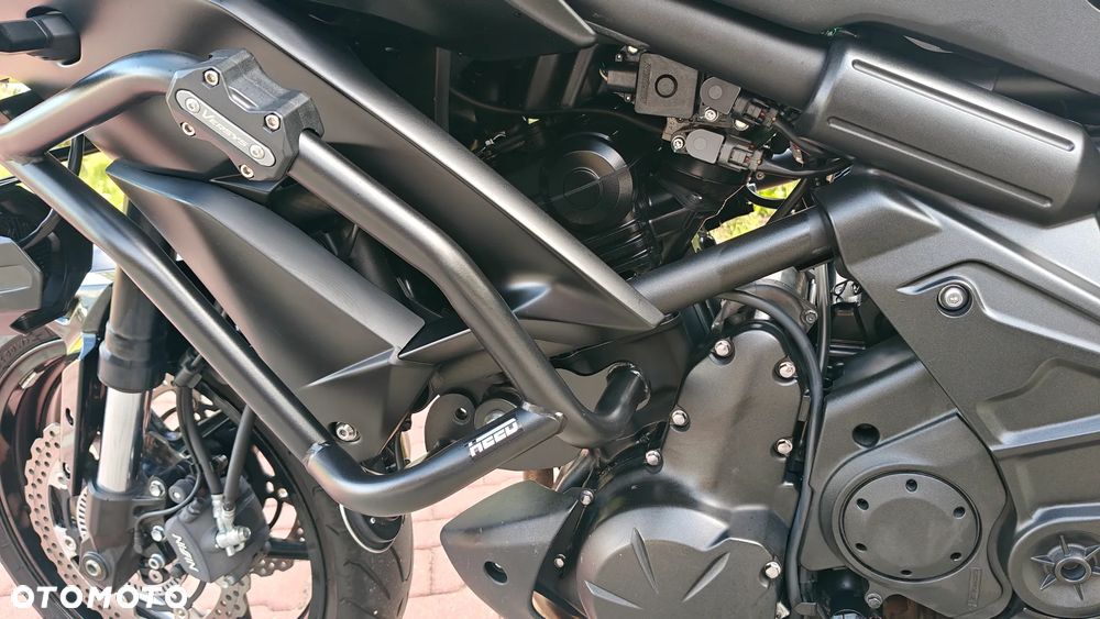 Kawasaki Versys 650 - 21