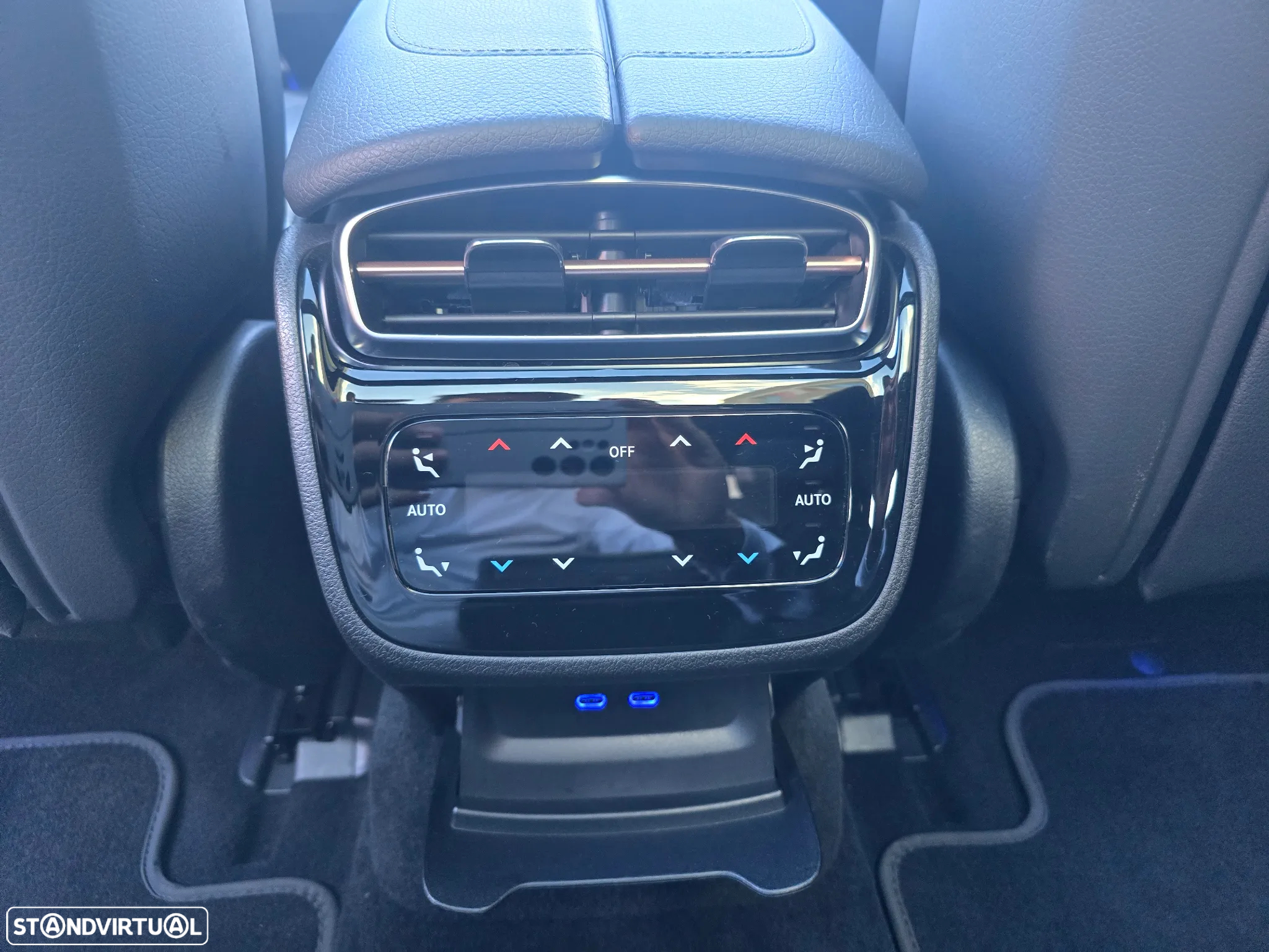 Mercedes-Benz EQE 300 Edition Electric Art - 26