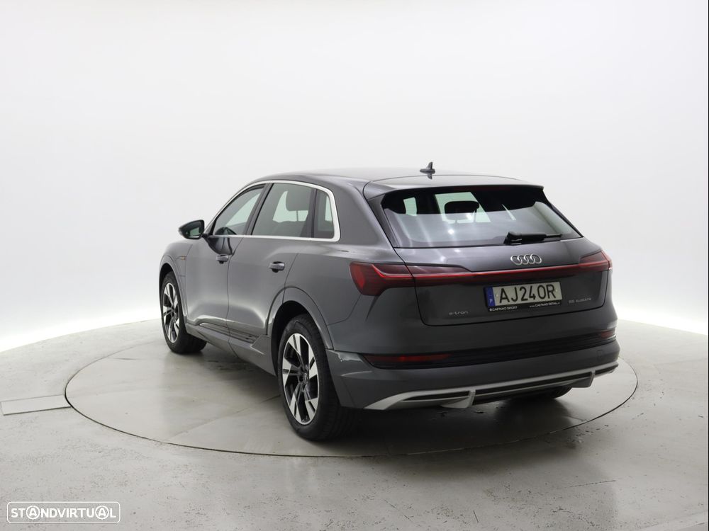 Audi e-tron 55 quattro S line - 4