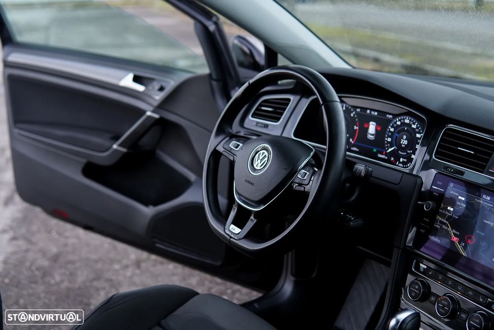 VW Golf 1.6 TDI R-Line DSG - 59