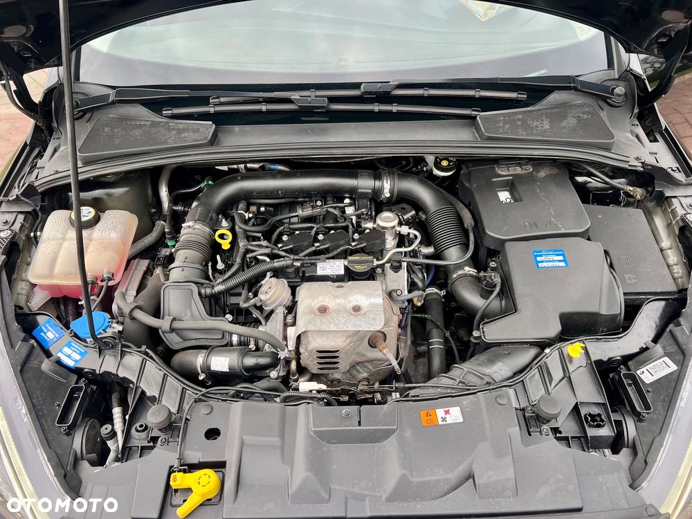 Ford Focus 1.0 EcoBoost Titanium - 23
